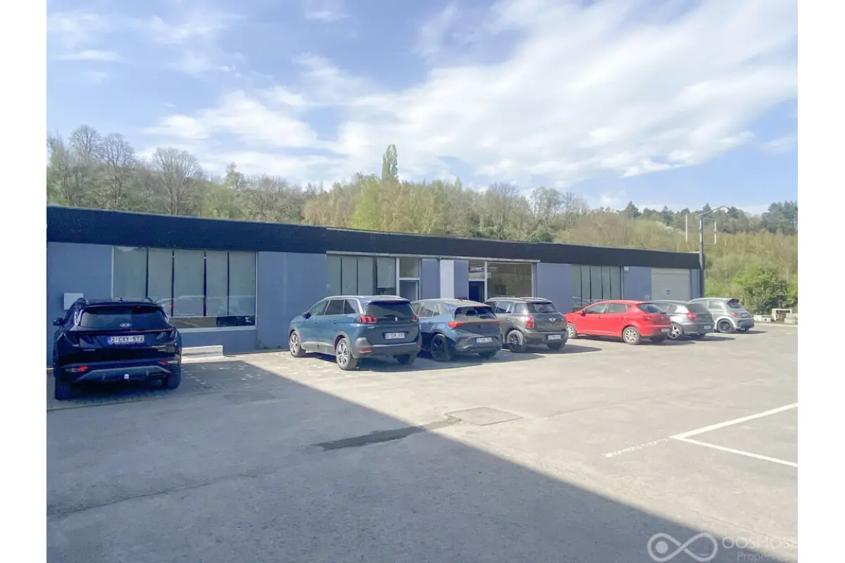 Commerce à  à Couvin 5660 1500.00€  chambres m² - annonce 707335