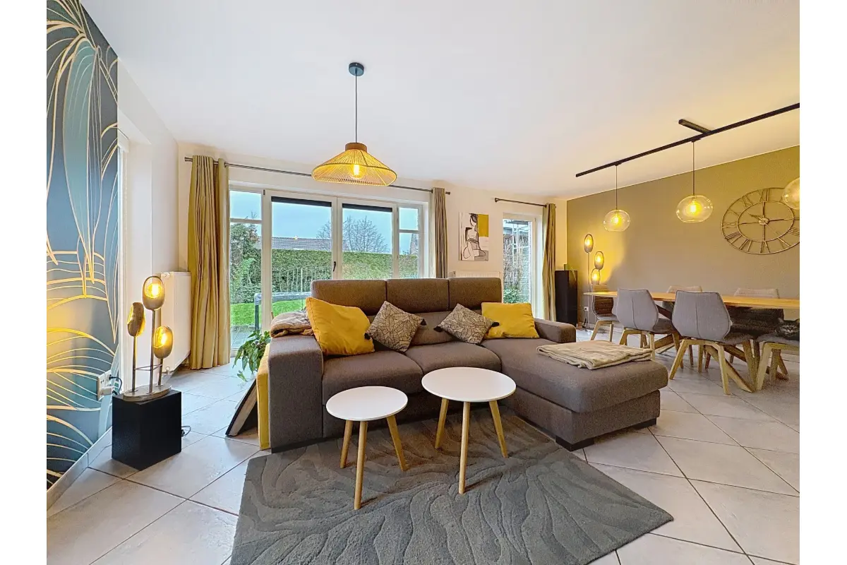Maison à louer à Champion 5020 1350.00€ 3 chambres m² - annonce 707994
