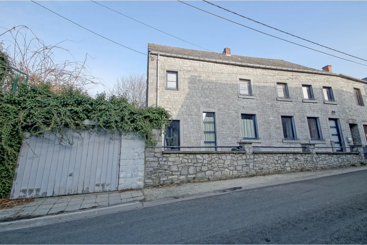 Maison à vendre à Denée 5537 280000.00€ 4 chambres 203.00m² - annonce 714287