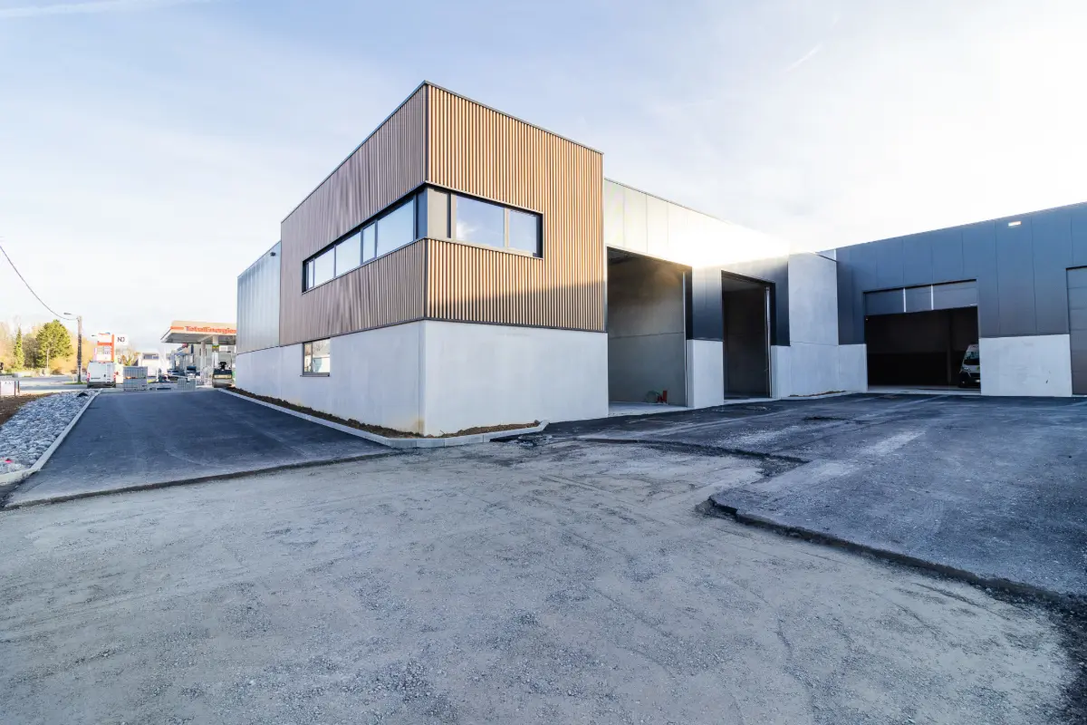 Commerce à louer à Florennes 5620 1250.00€  chambres 267.00m² - annonce 716755