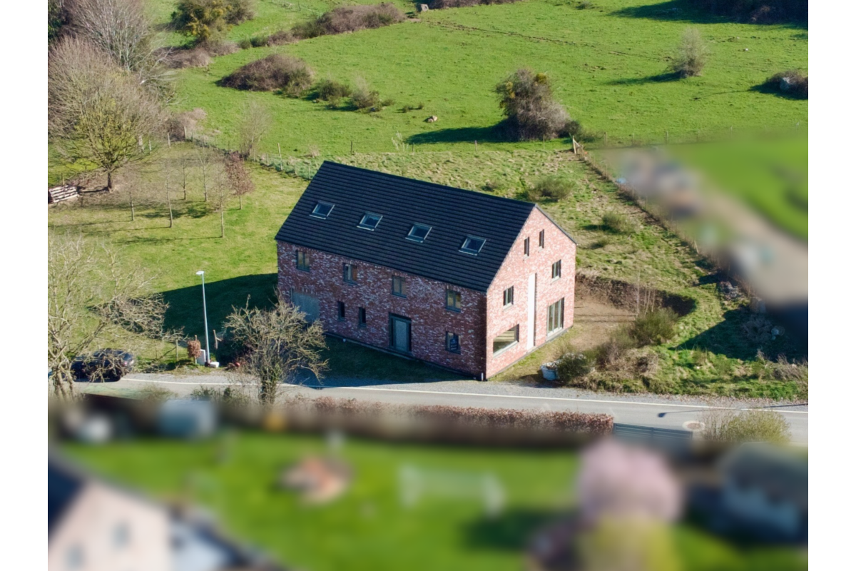 Maison à  à Barvaux-sur-Ourthe 6940 370000.00€ 9 chambres 357.00m² - annonce 716493
