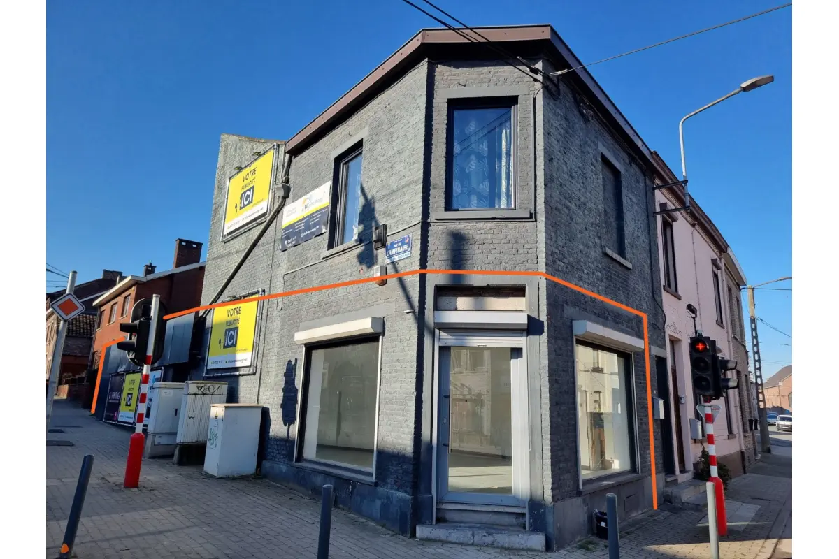 Commerce à  à Aiseau 6250 1050.00€  chambres 121.00m² - annonce 719045