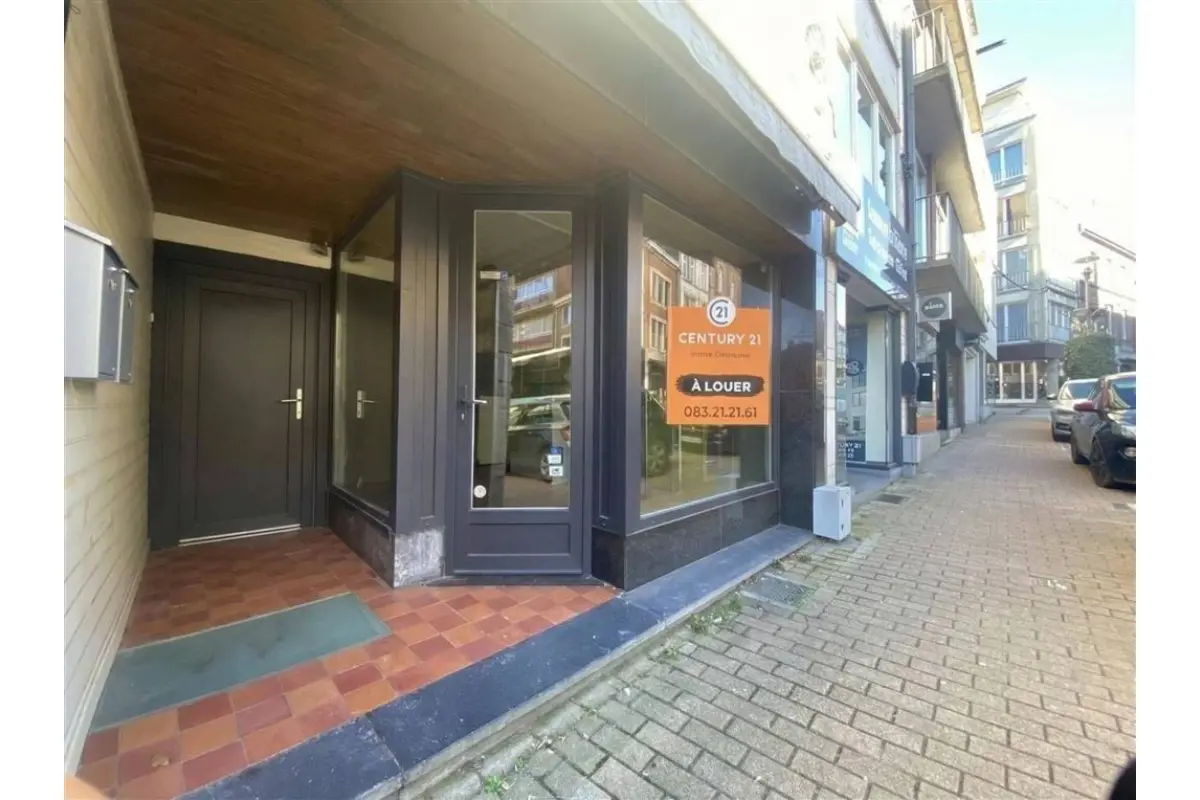 Commerce à louer à Ciney 5590 850.00€  chambres 50.00m² - annonce 719053