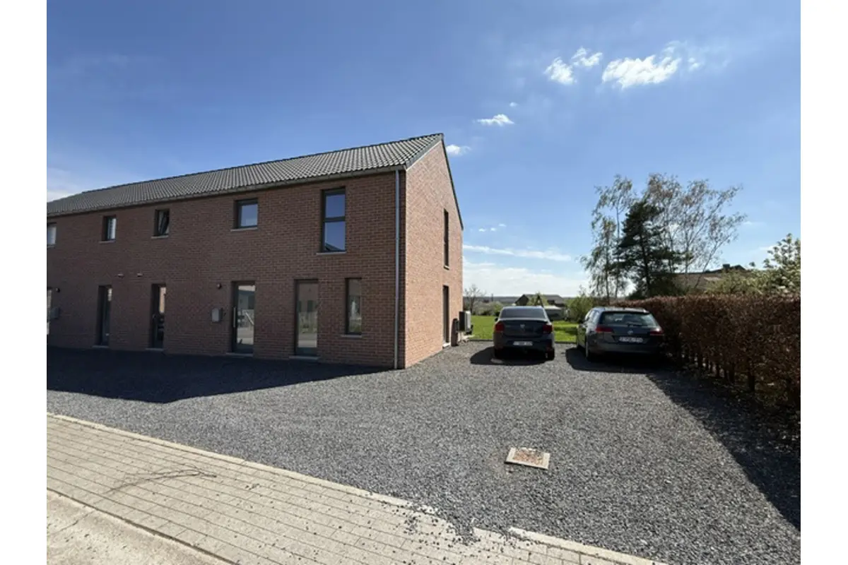 Maison à louer à Wanlin 5564 1150.00€ 3 chambres 150.00m² - annonce 718559