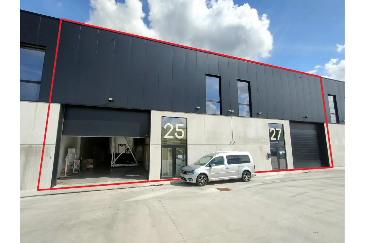 Commerce à louer à Champion 5020 4400.00€  chambres 624.00m² - annonce 720633