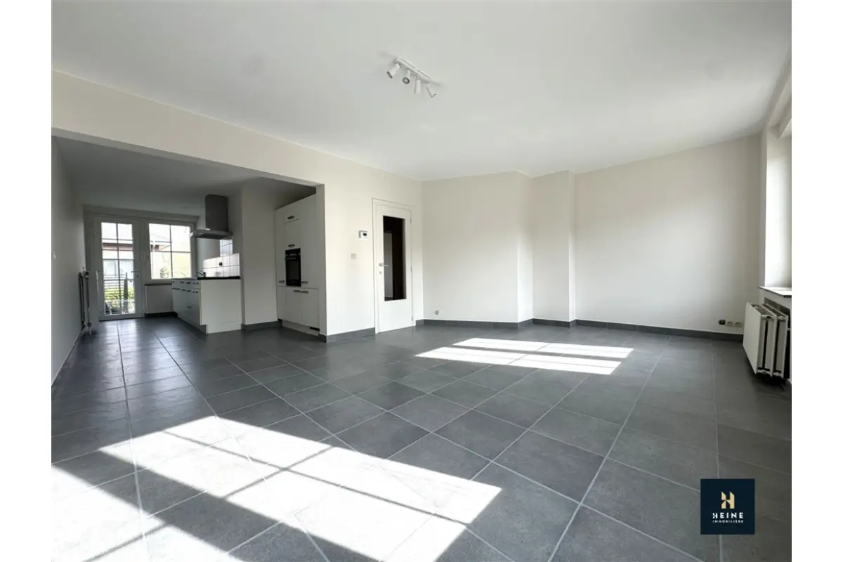 Appartement à louer à Andenne 5300 900.00€ 2 chambres 67.00m² - annonce 721738