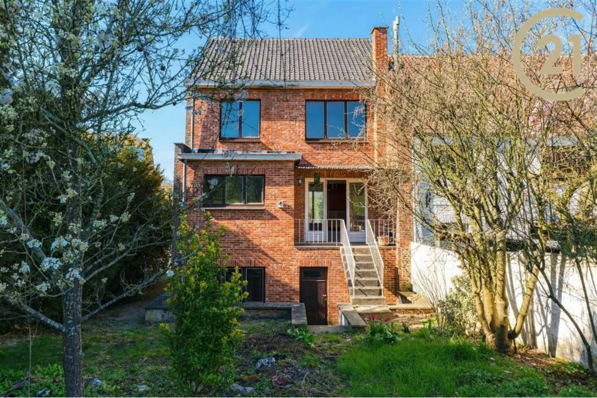 Maison à vendre à Floreffe 5150 239000.00€ 3 chambres 167.00m² - annonce 721607