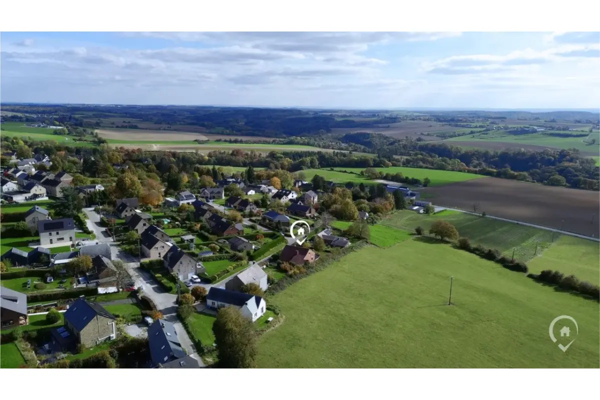 Villa à vendre à Dinant 5500 299000.00€ 4 chambres 200.00m² - annonce 724892