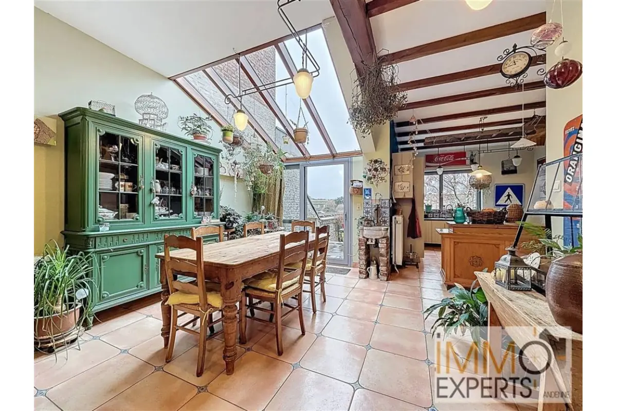 Maison à vendre à Andenne 5300 395000.00€ 4 chambres 210.00m² - annonce 730321
