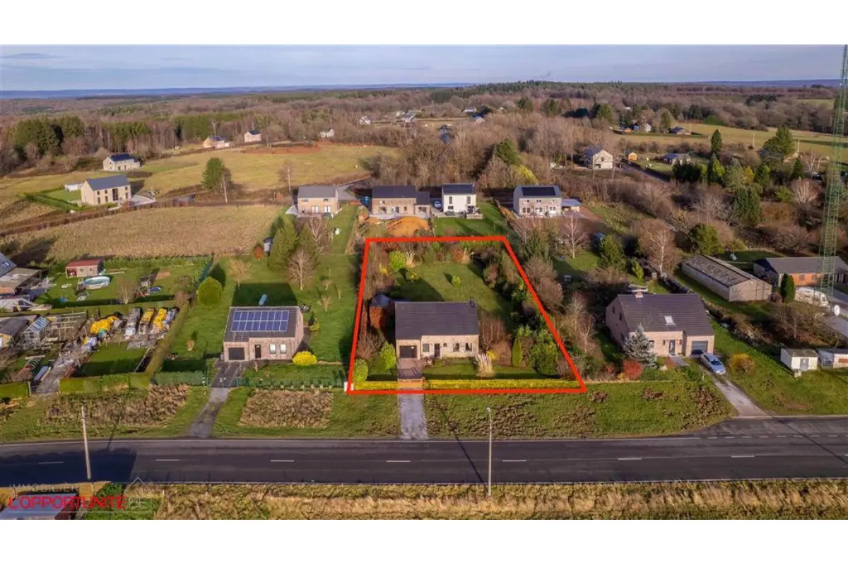 Maison à vendre à Oignies-en-Thiérache 5670 249000.00€ 3 chambres 138.00m² - annonce 733522