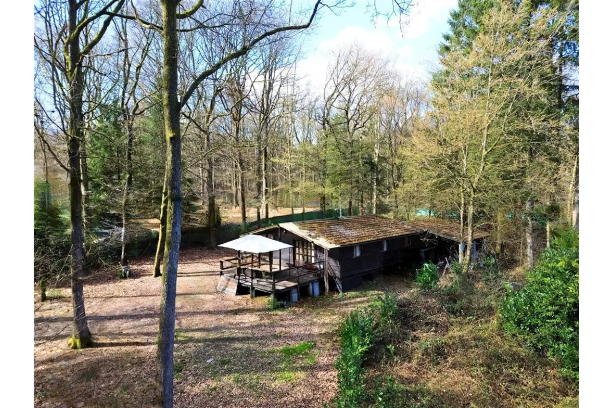 Bungalow à vendre à Couvin 5660 155000.00€ 2 chambres 66.00m² - annonce 735224