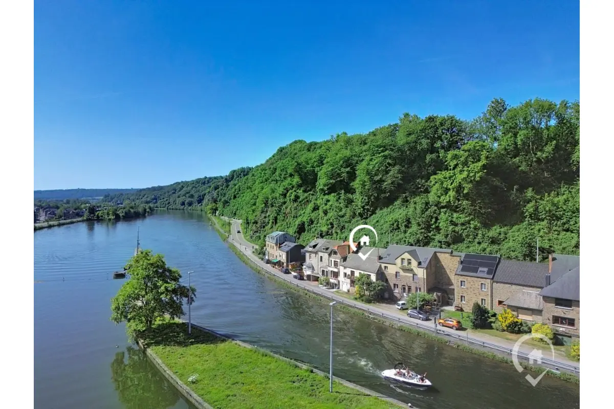Maison à vendre à Anhée 5537 240000.00€ 4 chambres 200.00m² - annonce 734876