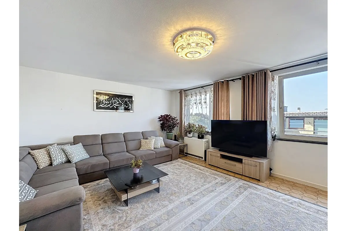 Appartement à  à Ciney 5590 180000.00€ 3 chambres 95.00m² - annonce 734857