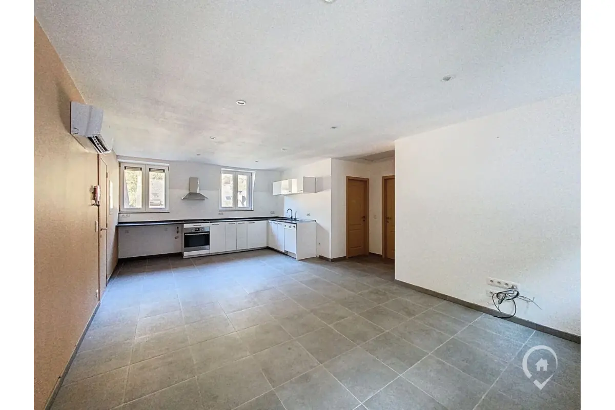 Appartement à louer à Hastière 5540 700.00€ 2 chambres 57.00m² - annonce 736197