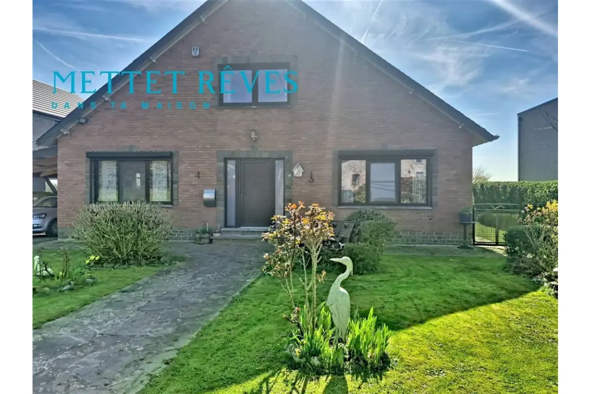 Villa à vendre à Yvoir 5530 350000.00€ 3 chambres 179.00m² - annonce 737239