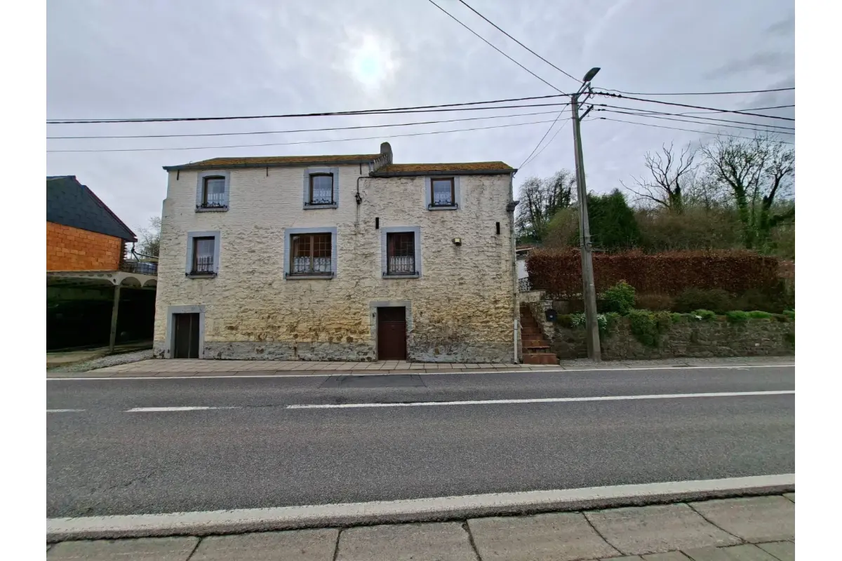 Maison à vendre à Oret 5640 110000.00€ 4 chambres m² - annonce 736493