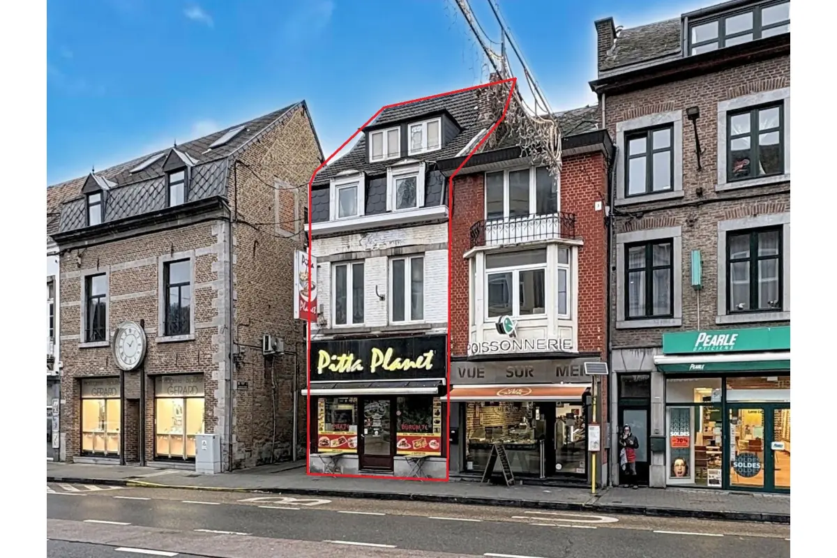 Immeuble de rapport - Immeuble à appartement à  à Jambes 5100 350000.00€  chambres 175.00m² - annonce 737380