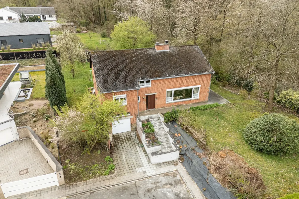 Maison à vendre à Jambes 5100 410000.00€ 4 chambres 242.00m² - annonce 739104