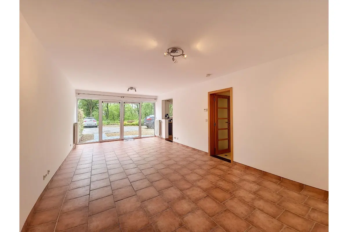 Rez-de-chaussée à louer à Namur 5000 810.00€ 1 chambres 87.00m² - annonce 738457