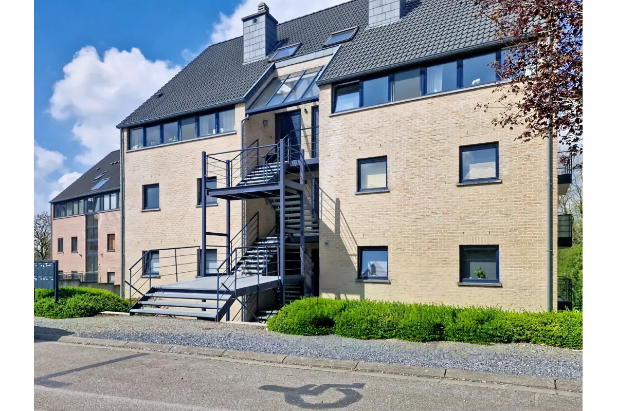 Appartement à louer à Namur 5000 830.00€ 1 chambres 87.00m² - annonce 738457
