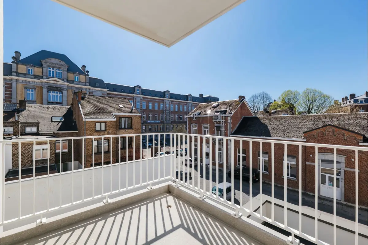 Duplex à vendre à Namur 5000 364980.00€ 3 chambres 118.00m² - annonce 738307