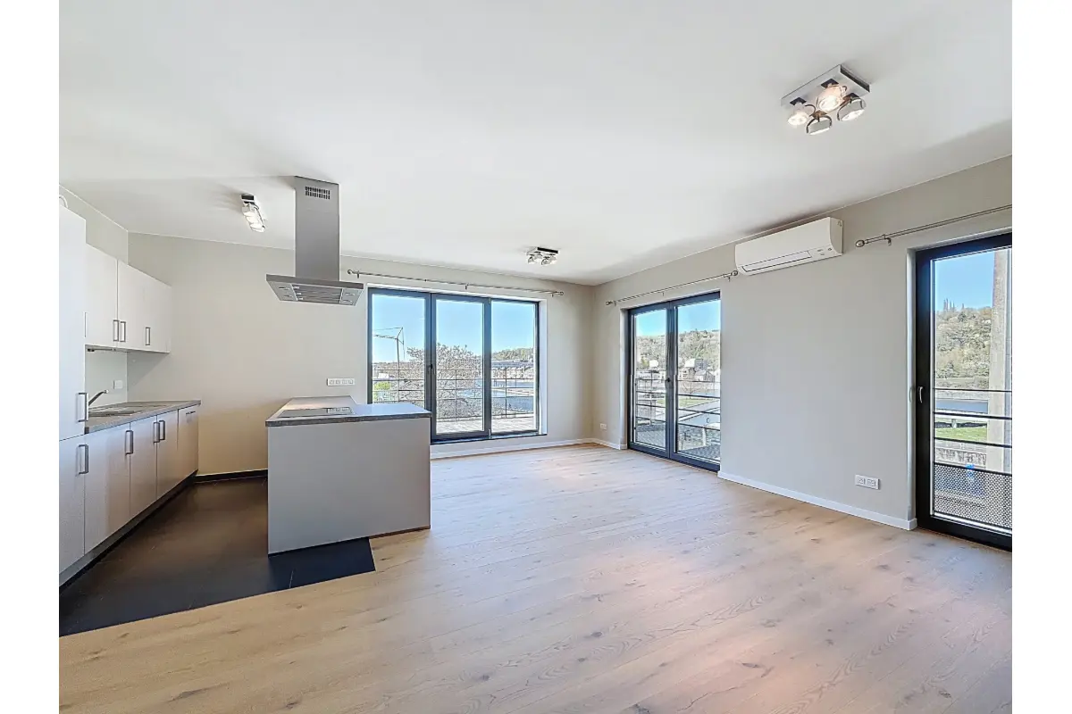 Appartement à louer à Dave 5100 1450.00€ 2 chambres 100.00m² - annonce 741799