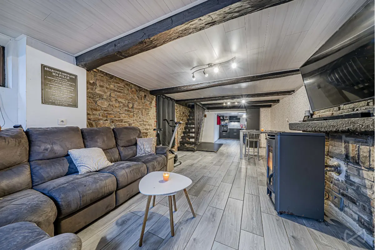 Maison à vendre à Viroinval 5670 107000.00€ 3 chambres 111.00m² - annonce 791227