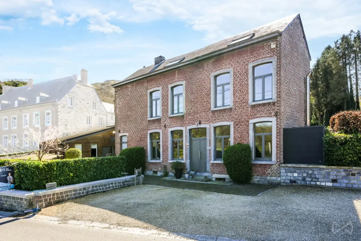 Maison à vendre à Godinne 5530 495000.00€ 5 chambres 234.00m² - annonce 742065