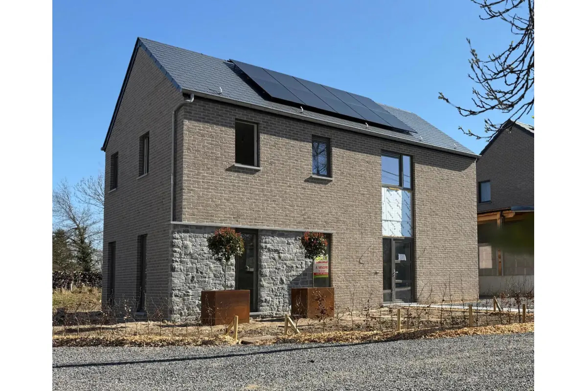 Maison à  à Vonêche 5570 1200.00€ 4 chambres m² - annonce 741989