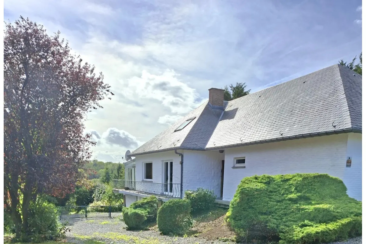 Villa à vendre à Berzée 5651 495000.00€ 4 chambres 240.00m² - annonce 743034