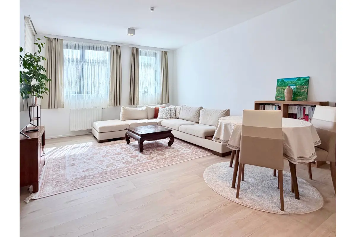 Appartement à louer à Dave 5100 950.00€ 2 chambres 85.00m² - annonce 742945