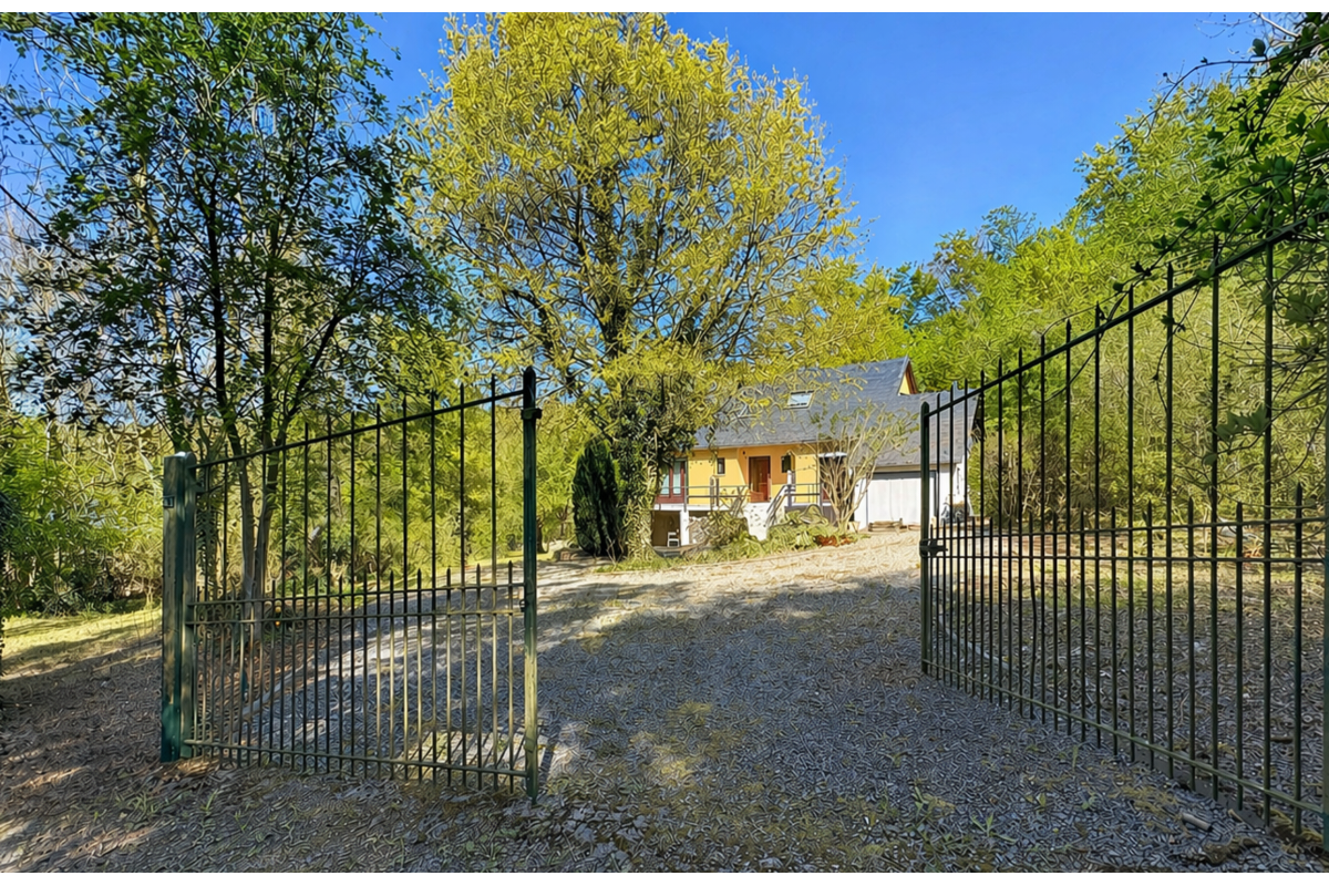 Maison à vendre à Dion 5570 285000.00€ 3 chambres 186.00m² - annonce 745850
