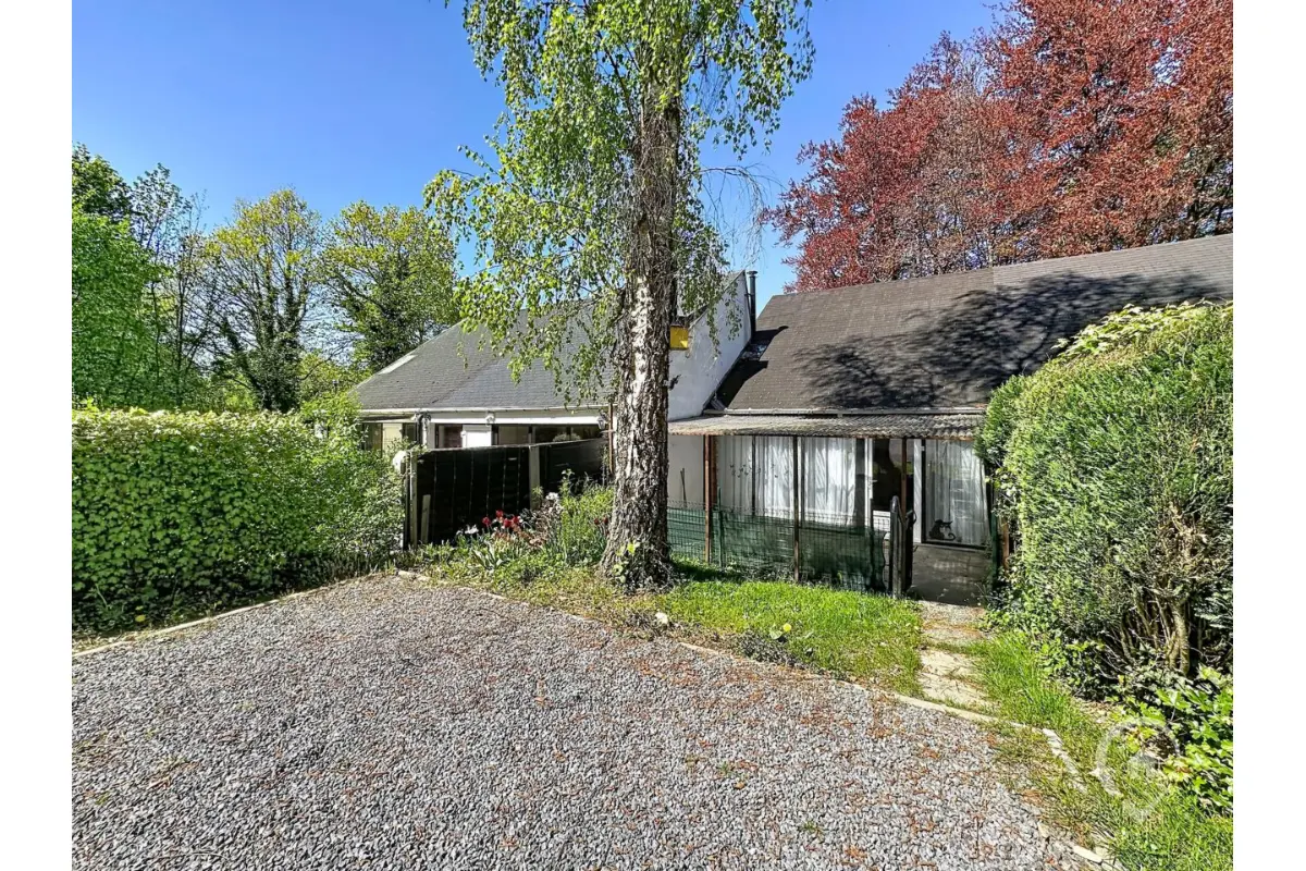 Maison à vendre à Hastière 5540 115000.00€ 2 chambres 51.00m² - annonce 745345