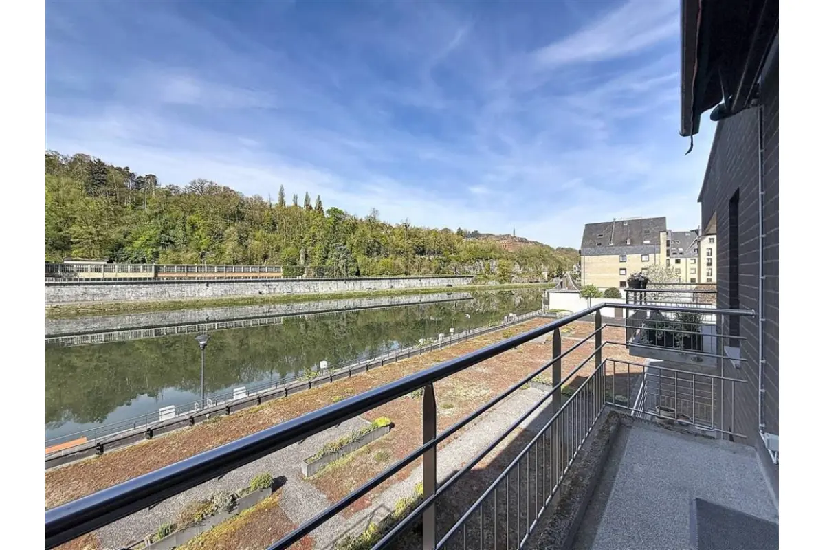 Appartement à louer à Dinant 5500 750.00€ 1 chambres 69.00m² - annonce 745979