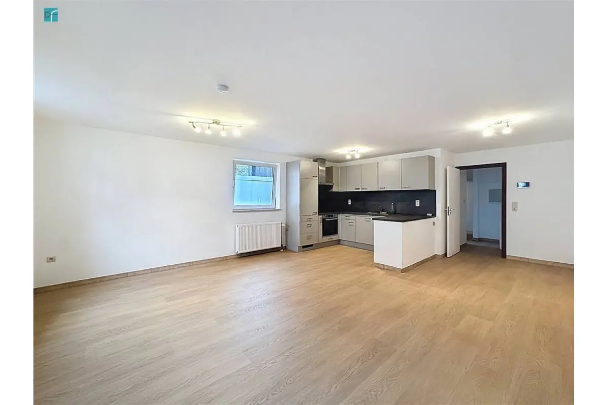 Appartement à  à Fleurus 6220 725.00€ 1 chambres 60.00m² - annonce 745644