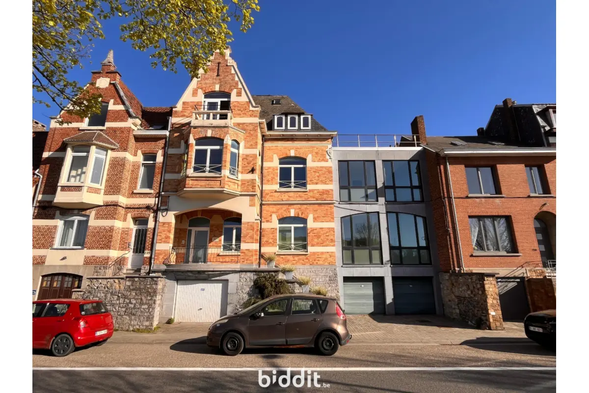 Maison à vendre à Namur 5000 690000.00€ 10 chambres m² - annonce 745918