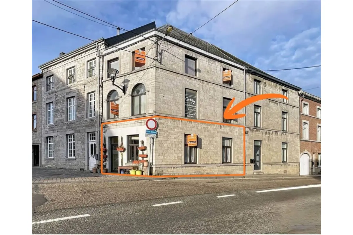 Rez-de-chaussée à vendre à Ciney 5590 110000.00€ 1 chambres 28.00m² - annonce 746579