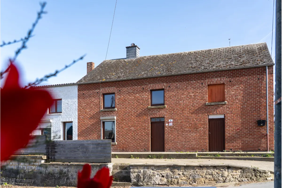 Maison à  à Lavaux-Sainte-Anne 5580 120000.00€ 3 chambres 150.00m² - annonce 747553