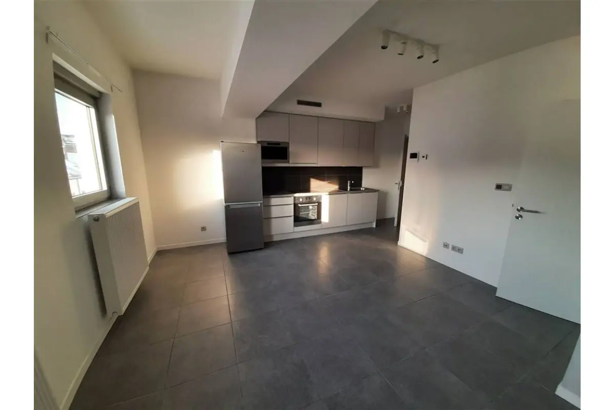 Appartement à louer à Namur 5000 620.00€  chambres 28.00m² - annonce 749202