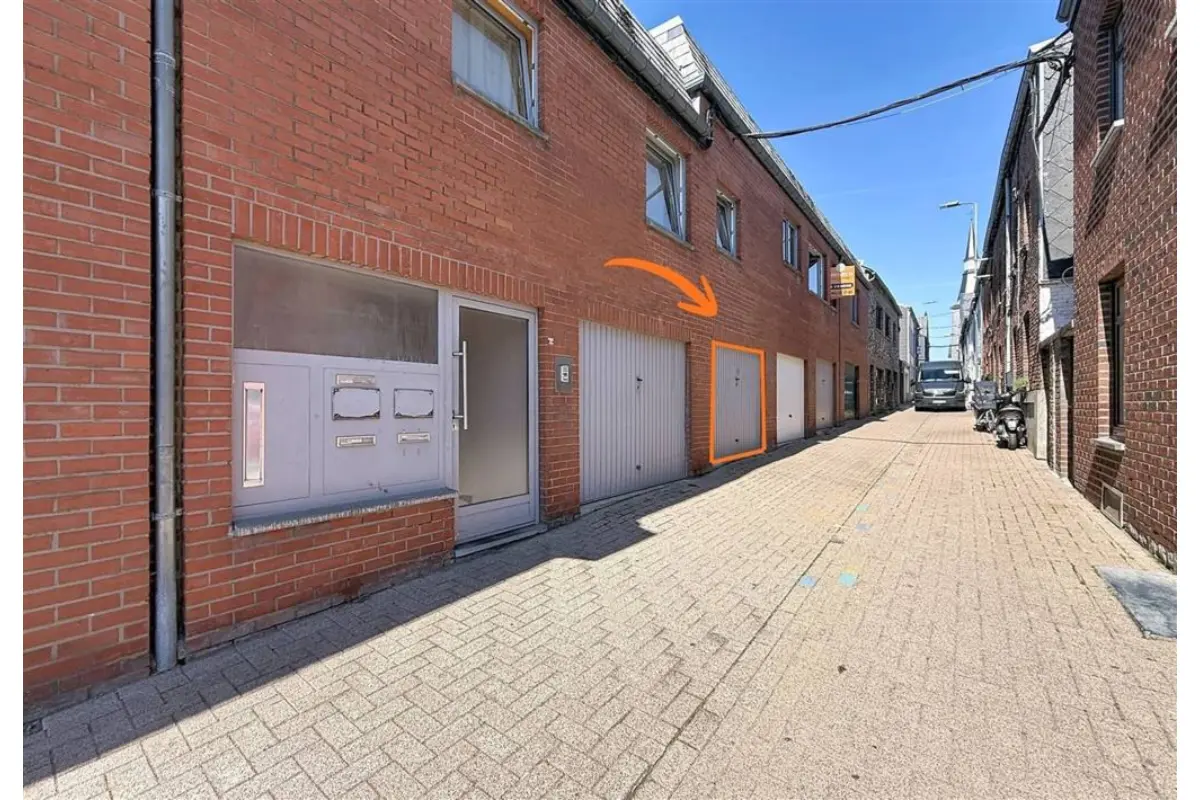 Box à vendre à Ciney 5590 20000.00€  chambres m² - annonce 748670