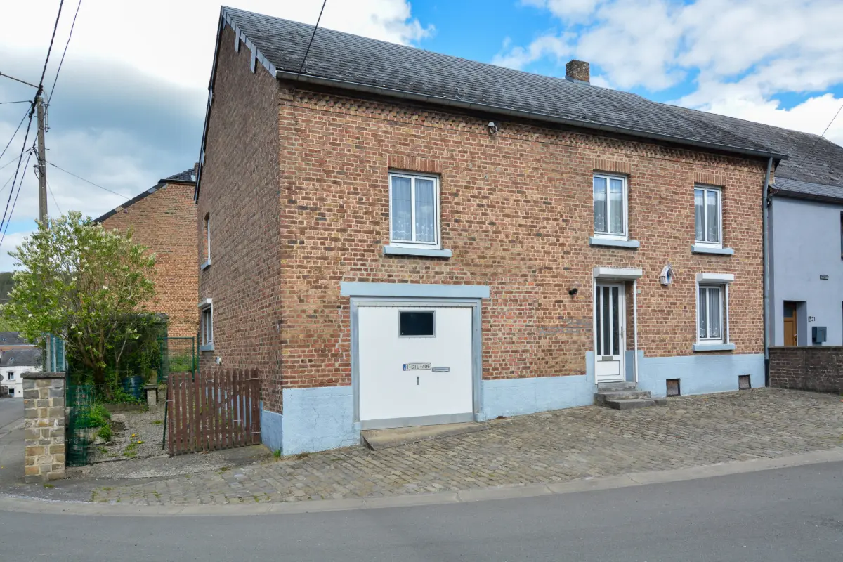 Maison à  à Houyet 5560 149000.00€ 5 chambres 147.00m² - annonce 751353
