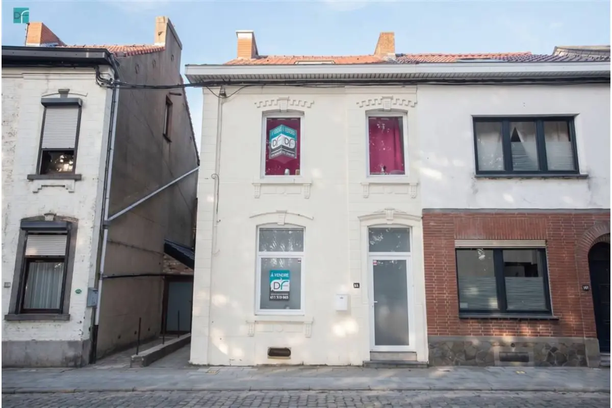Maison à  à Couillet 6010 175000.00€ 3 chambres 105.00m² - annonce 752112