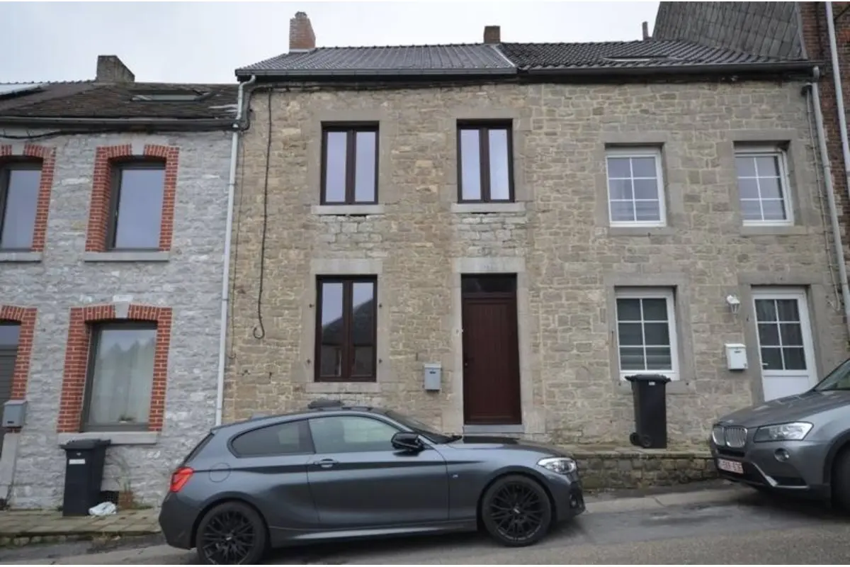 Maison à louer à Frasnes 5660 650.00€ 2 chambres 90.00m² - annonce 771374