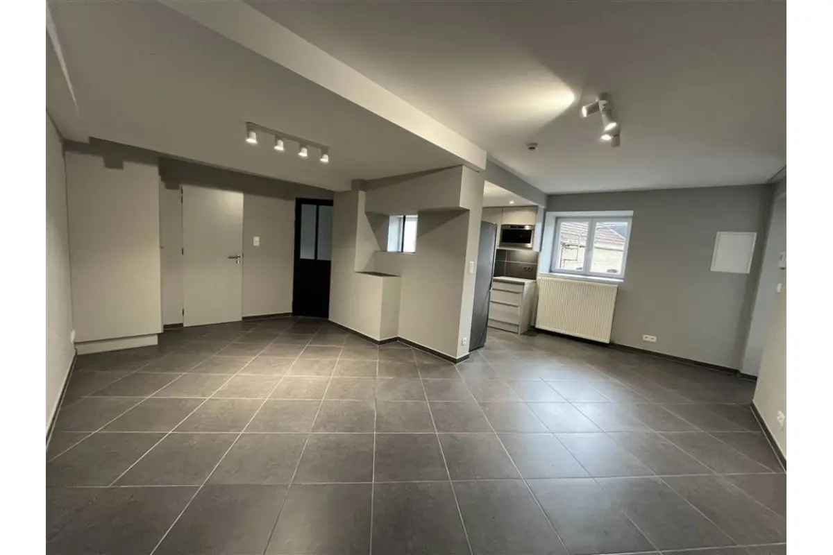 Appartement à louer à Bouge 5004 660.00€ 1 chambres 40.00m² - annonce 753792
