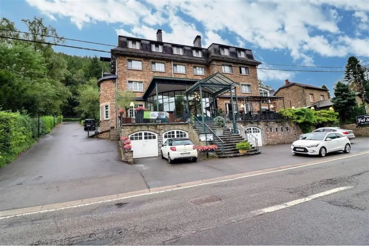 Maison à vendre à Vresse-sur-Semois 5550 1070000.00€ 24 chambres 1500.00m² - annonce 753297