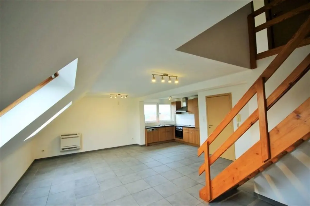 Appartement à louer à Morialmé 5621 800.00€ 3 chambres 99.00m² - annonce 754446