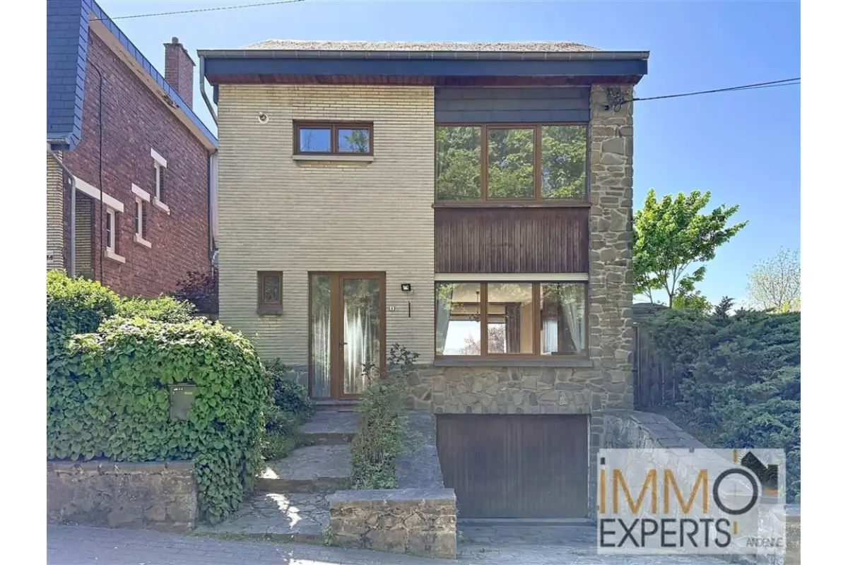 Maison à vendre à Seilles 5300 249000.00€ 3 chambres 100.00m² - annonce 754984
