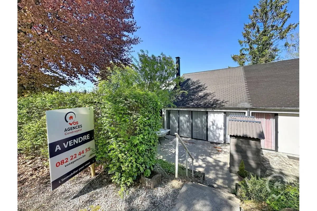 Maison à vendre à Hastière-par-Delà 5541 110000.00€ 2 chambres 52.00m² - annonce 757959