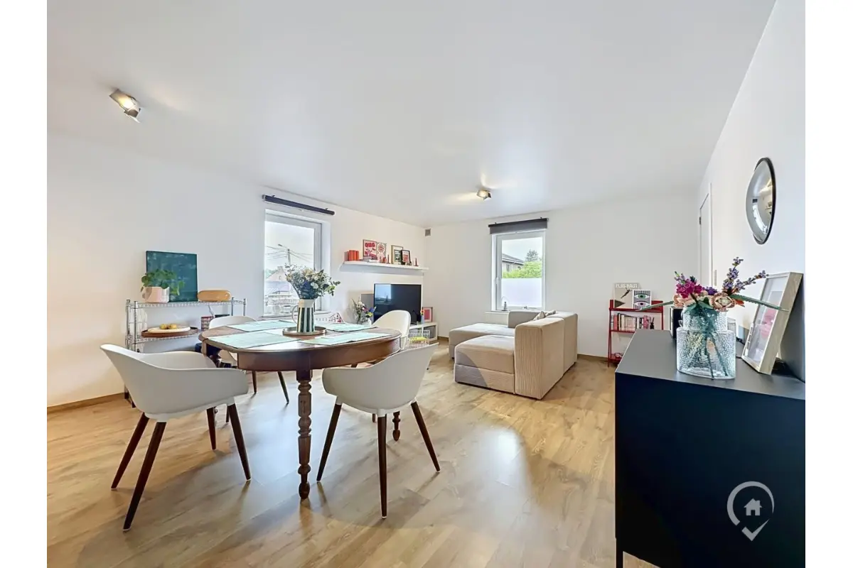 Appartement à vendre à Somme-Leuze 5377 158500.00€ 1 chambres 50.00m² - annonce 759107