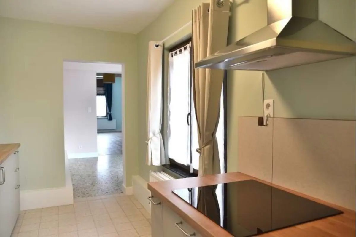 Maison à  à Saint-Marc 5003 1250.00€ 3 chambres 102.00m² - annonce 760262